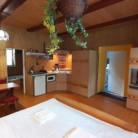 Resort Chribska Apartmany Adri Zewnętrze zdjęcie