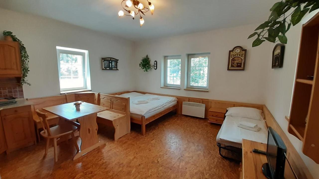 Resort Chribska Apartmany Adri Zewnętrze zdjęcie