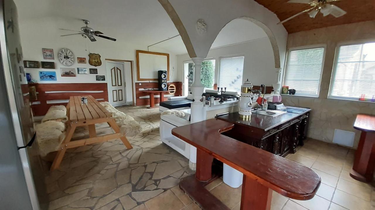 Resort Chribska Apartmany Adri Zewnętrze zdjęcie
