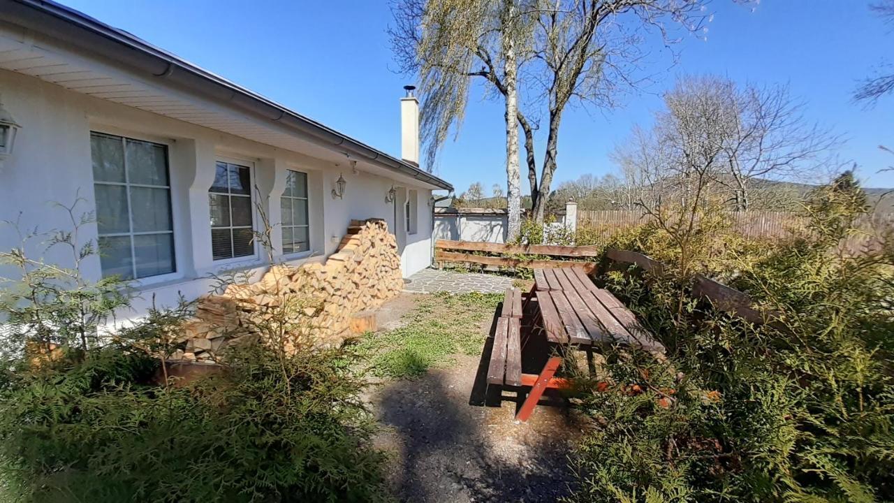 Resort Chribska Apartmany Adri Zewnętrze zdjęcie