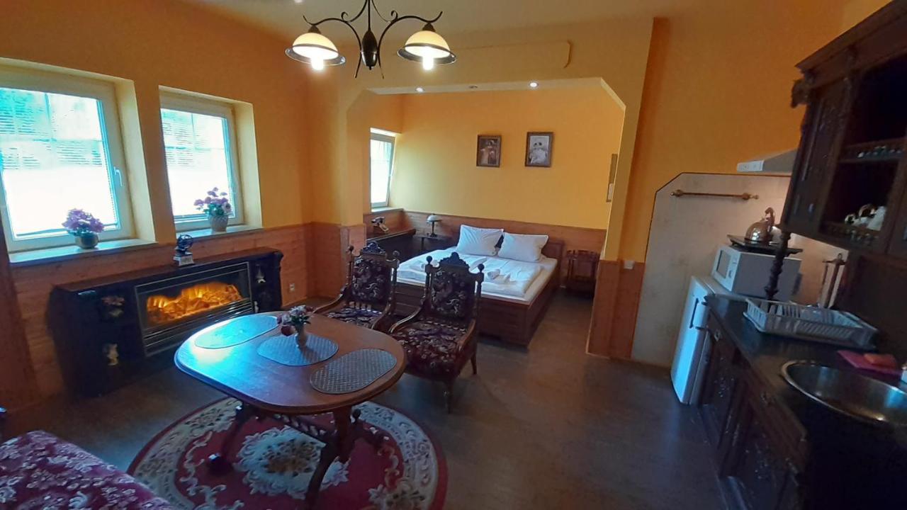 Resort Chribska Apartmany Adri Zewnętrze zdjęcie