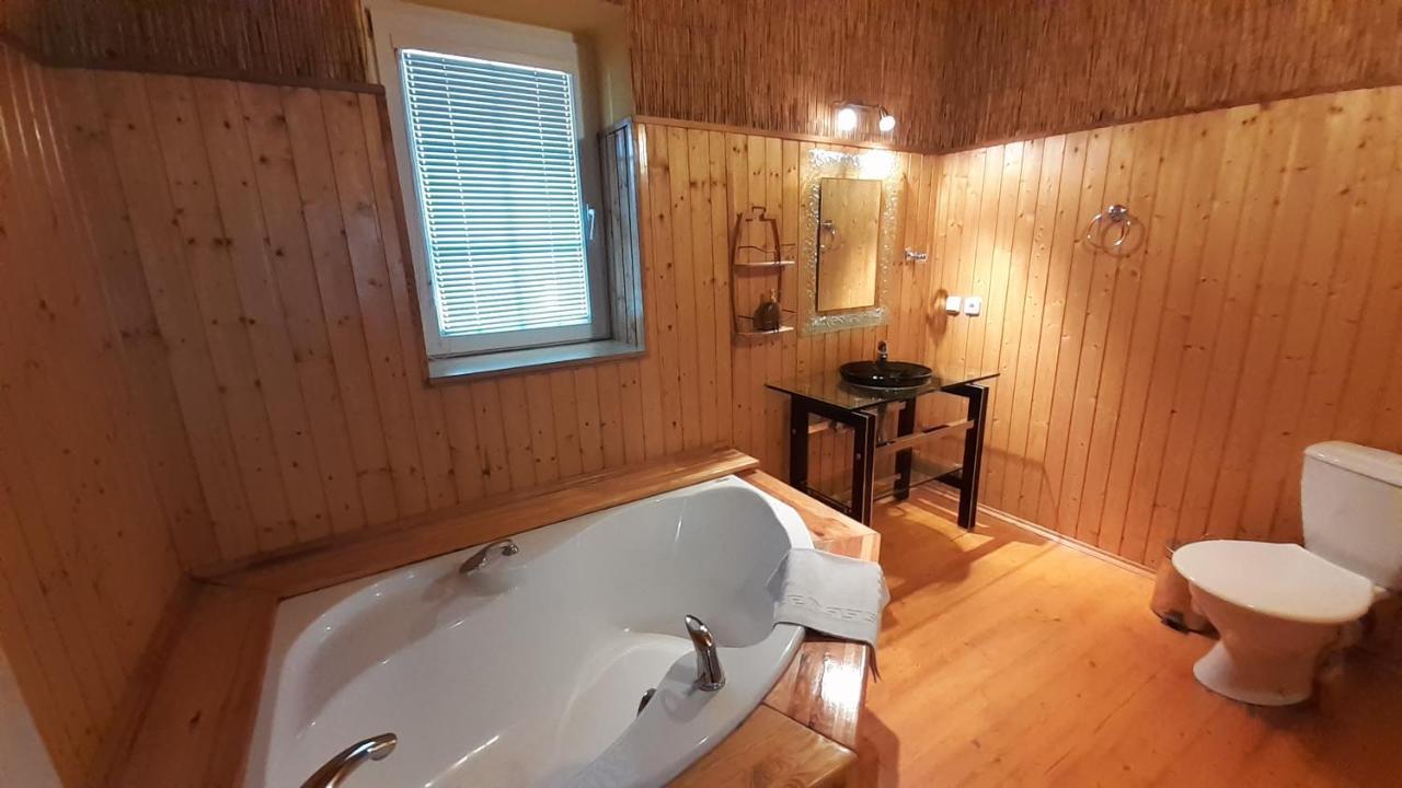 Resort Chribska Apartmany Adri Zewnętrze zdjęcie